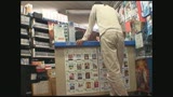 【監視カメラ】今だから言える…深夜のレンタルショップで起こった奇妙な事件の数々35