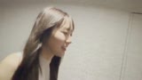 清楚で色白美人妻のイチャラブ不倫 澄んだ瞳のスレンダー人妻が誰にも見せたことの無い性欲丸出し腰振り中出しセックス 恥ずかしコスプレで羞恥の愛液だばだばベロ出しイき狂い！4