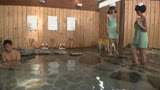 秘湯を求めて・・・ (下心を隠して)混浴温泉に入ったら、 (ひよこ女子に)ちんちんバカになるほどおちんぽみるく絞りとられた1