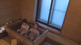 某旅館の貸切家族風呂から流出！思わず息をのんでしまうリアルな営み映像32
