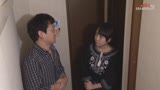 巨乳の保育士さんと保護者会の打ち上げで不適切な関係になれたらいいね20