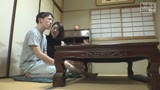 欲求不満の妻をデカチンの部下と２人きりにしてみたら豪華版0