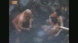 混浴露天風呂で美人妻と夫の目の前で仲良くなって、セックスできるのか！？28