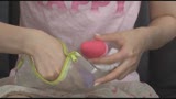 女性用TENGAを使って初めての潮吹きオナニー1