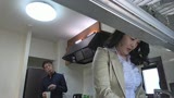 熟妻卑猥ドラマ  エレベーターを降りたとたん不審者にしゃぶらされた熟女 義父にお仕置きされておもらし絶叫する嫁18