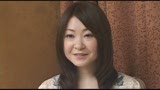 この熟女いやらしい！　恥じらいながらやがて足は開いていく…ダメッ、もう溶けちゃう〜！12