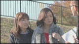 仲良し母娘ナンパ　友達みたいな雰囲気の親子にHなアンケートをお願いして禁断ギリギリの恥体験をさせる！4時間SP13