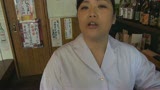 働くおばさんAVデビュー　高松みどり 50歳 / 柚木しほ 50歳 / 三峰かずこ 48歳31