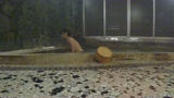 混浴が評判の温泉宿でカメラを仕掛けたら凄いエロい映像が撮れました！４6