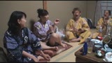 熟女と入る混浴温泉オフ会潜入 マル秘動画37