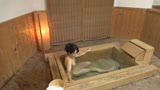 温泉宿で人妻が堕ちる！悪徳オイルマッサージ師盗撮映像0