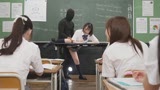 トビジオっ！ 学園ハイスクール　学校にいる間はずっと潮吹きっぱなし・失禁しまくる制服女子12