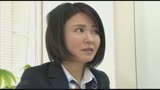 SOD女子社員　中途入社宣伝部2年目　綾瀬麻衣子　47歳　薄型コンドームの強度検証で業務中にゴムが破ける程に腰砕け超ピストン！会社フロアに撒き散らす大量ハメ潮吹き！！6