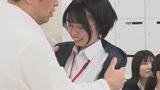 耳とワギナの長さは一緒らしいですよ！SOD女子社員　男優さんに恥ずかしく気持ち良くされまくる第41回王様ゲーム9