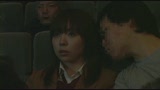 「R15濡れ場」のある恋愛映画のベッドシーンで、生唾を飲んだ女子校生を4回イカせる女子校生×音の鳴らない電マ　〜夜の映画館編〜2