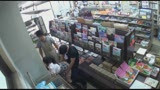 本屋に参考書を買いに来た真面目でおとなしそうな女子校生に媚薬をたっぷり塗ったチ○ポで即ハメしたらアヘ顔で痙攣するほど感じてイキまくった 414