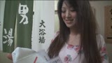 石和温泉で見つけた卒業旅行中の女子大生の皆さん　タオル一枚男湯入ってみませんか？16