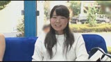 マジックミラー号　10代美少女限定ナンパ！痴漢を受けたことのある女の子たちに「痴漢対策の方法をお教えします！」が一転！まさかの痴漢被害者に？！あどけない女の子をあの手この手で触りまくり！感度をあげて…23