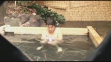 箱根温泉で見つけたお嬢さん タオル一枚男湯入ってみませんか？卒業祝い女子大生限定スペシャル！12