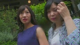 極楽3P熟練の母と、弾ける巨乳の娘付き。17