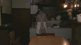 息子の目を盗み密室で美人嫁を寝取る義父の家庭内暴行劇　美空7