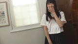 お母さんが帰ってくるまでの1時間「自宅にお邪魔していいですか？」制服着たまま近所まで聞こえるジュボジュボフェラさせて、そのまま玄関で中出しする女子●生実家SEX34