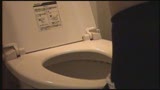 秘蔵トイレ盗撮ベストセレクション17