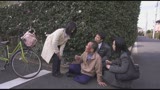 結婚間近の美人ＯＬを【奴隷化・屈服・完全制圧】レ〇プ　 狙われたイヤホン自転車女子 　戸田真琴2