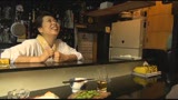 庶民派居酒屋の女将さん 夫の居ぬ間にお店で不倫！ 酔ったらハメる淫らな熟女　野口史恵5