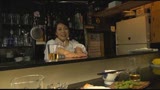 庶民派居酒屋の女将さん 夫の居ぬ間にお店で不倫！ 酔ったらハメる淫らな熟女　野口史恵6