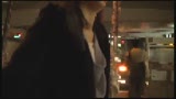 緑の電車の沿線でガチンコ人妻中出しナンパ 妻だけではダメなんです!美人人妻でなければ勃起しないです!32