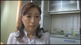 思春期の僕のチ○コをシゴいてくれた 同級生の母 椎名理恵子 48歳0