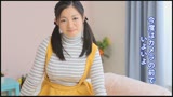 電車の中で知らない人にオッパイを押し付けて感じる超敏感乳首のドM美少女　AVデビュー　早川あゆ（18歳）13